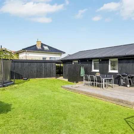 Holiday home Hubertina - 75m From The Sea By Interhome Hejls