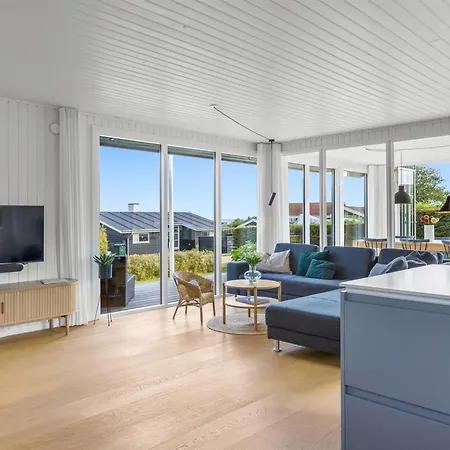 Hubertina - 75m From The Sea By Interhome * Hejls