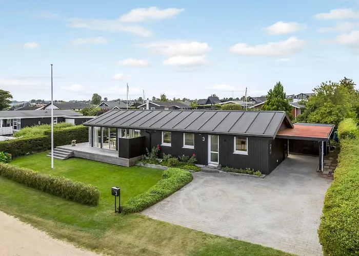 Hubertina - 75m From The Sea By Interhome Holiday home