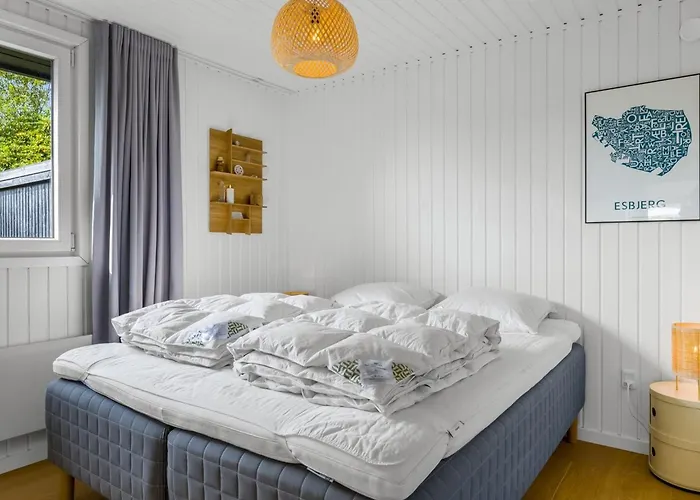 Hubertina - 75m From The Sea By Interhome Holiday home *